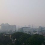 マレーシアの空気がやばい! 　外は真っ白　ヘイズの時期　大気汚染がひどい　いつまで続くこのヘイズ！？
